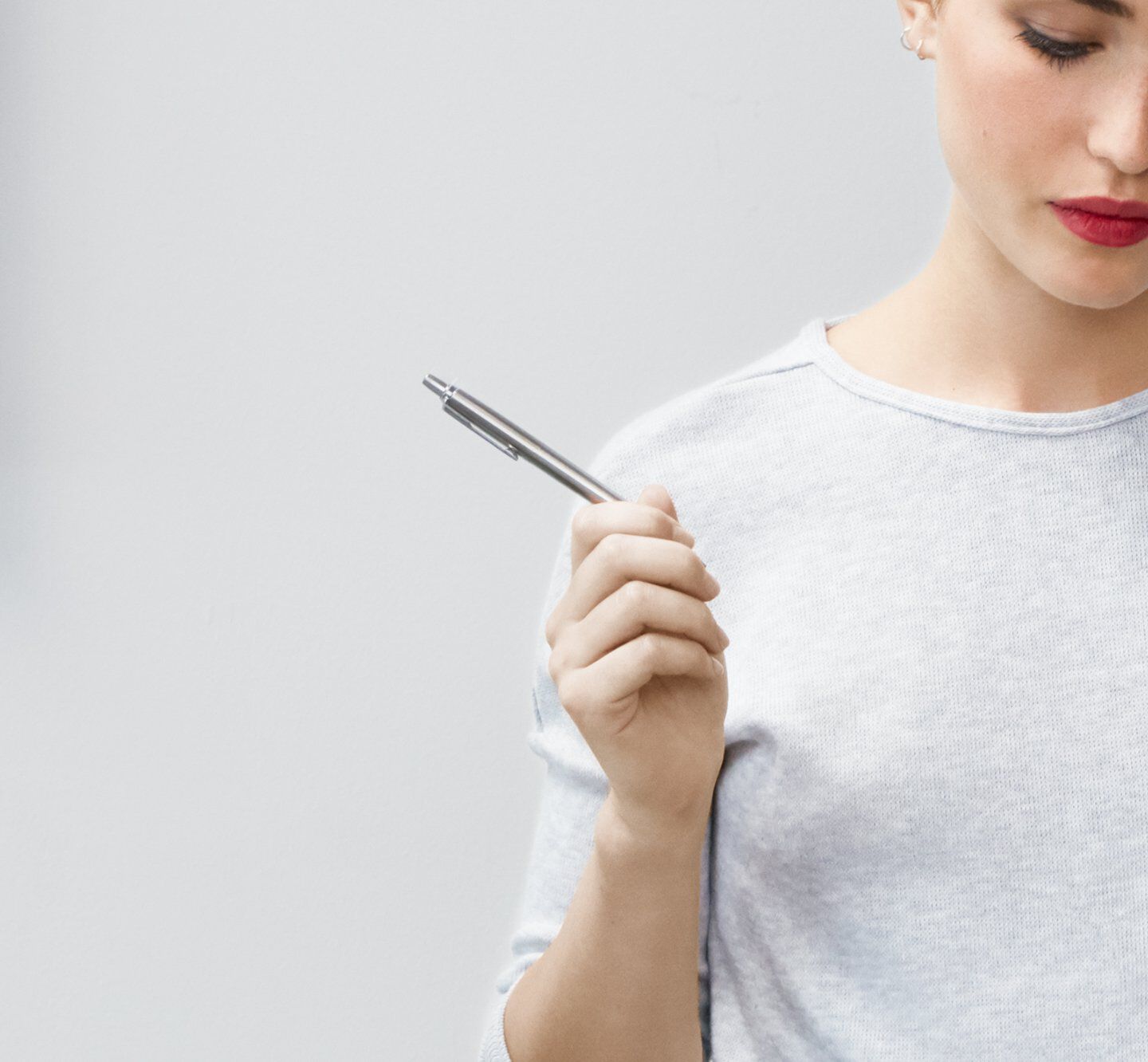 fine writing pen