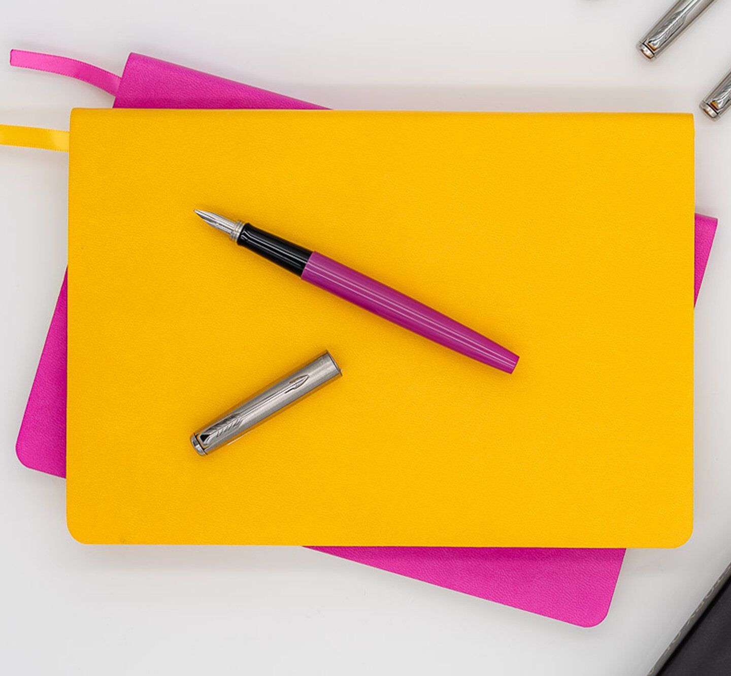 retractable ballpoint pen parker