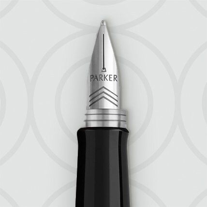 fountain pen up close